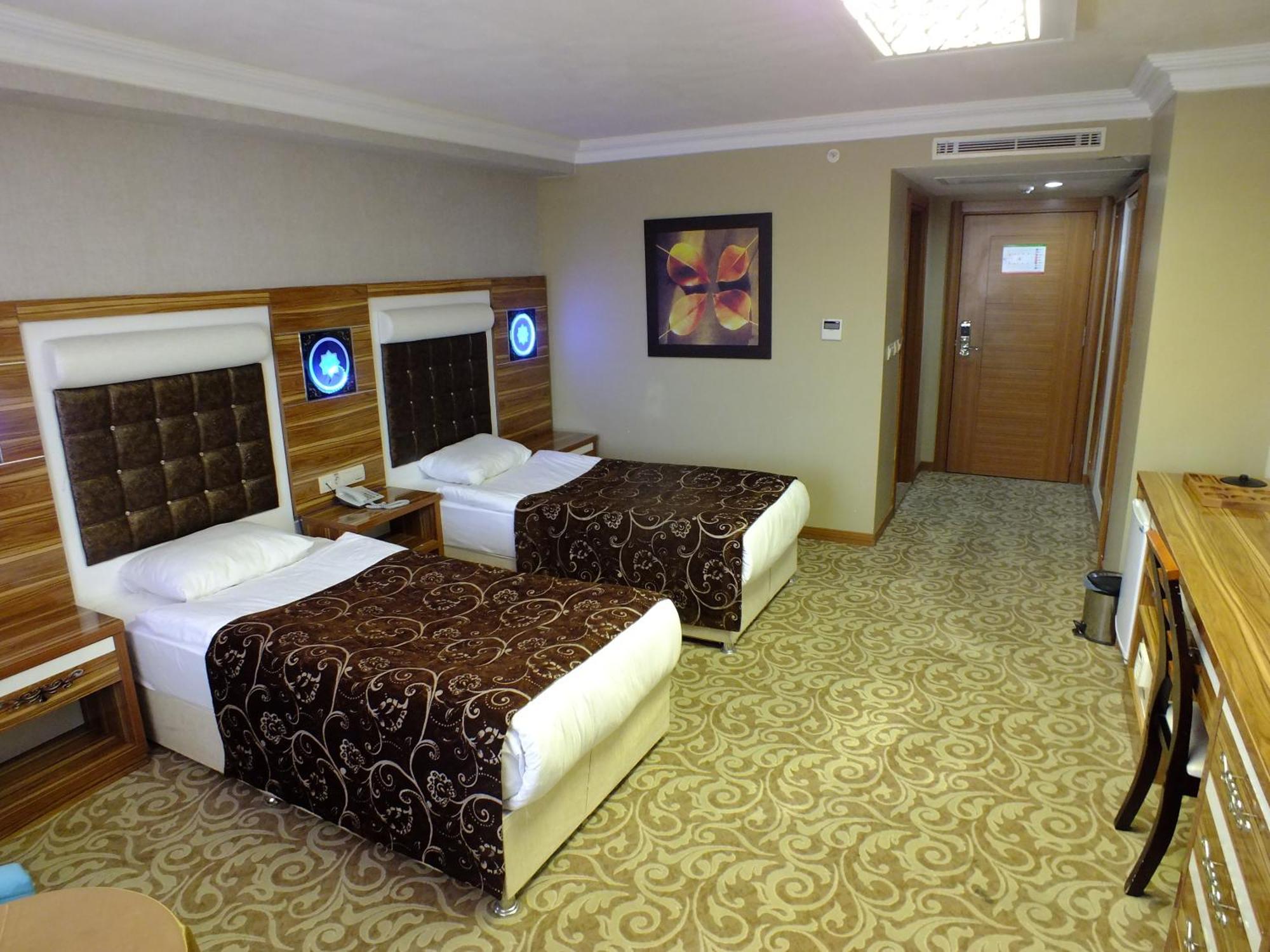 Demosan Hotel Karaman Εξωτερικό φωτογραφία